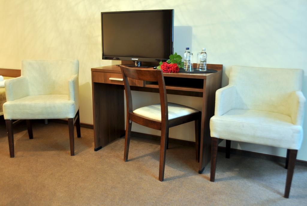 Willa Strzelnica Hotel Kościerzyna Quarto foto