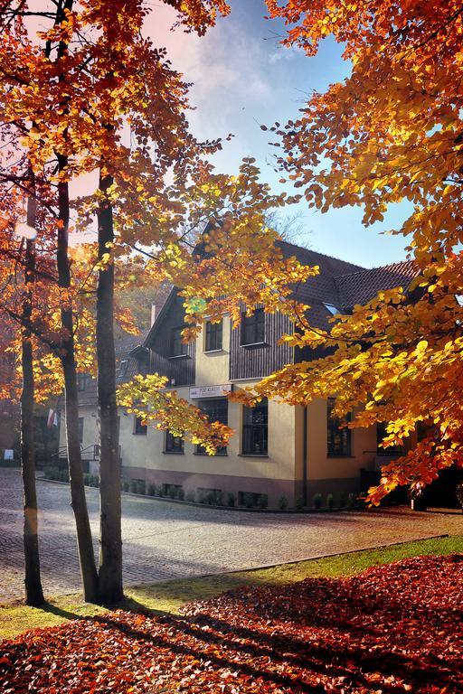 Willa Strzelnica Hotel Kościerzyna Exterior foto
